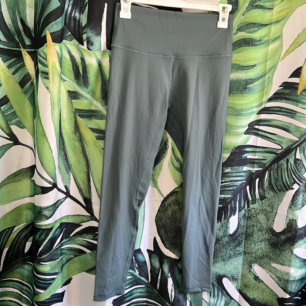 J80 leggings